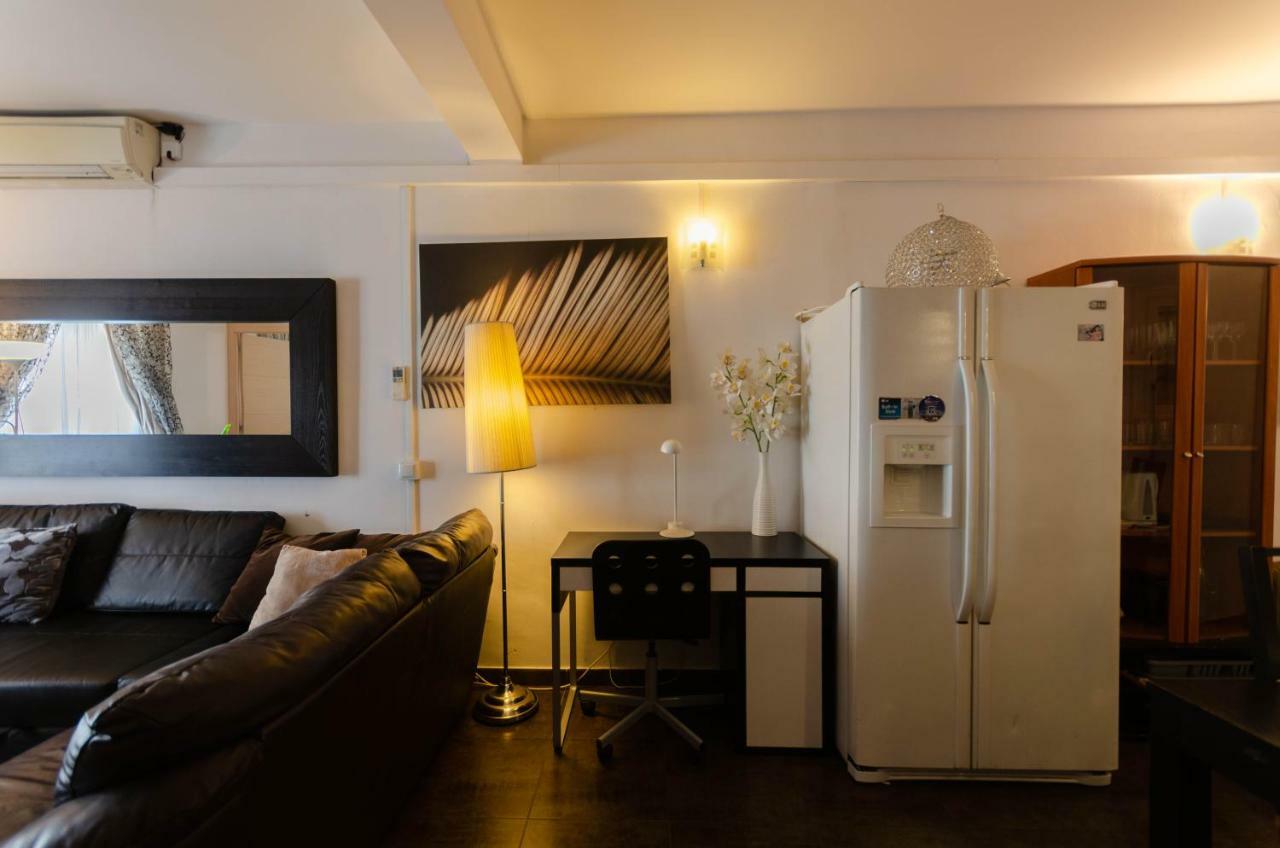 Apartment Amposta Barselona Dış mekan fotoğraf